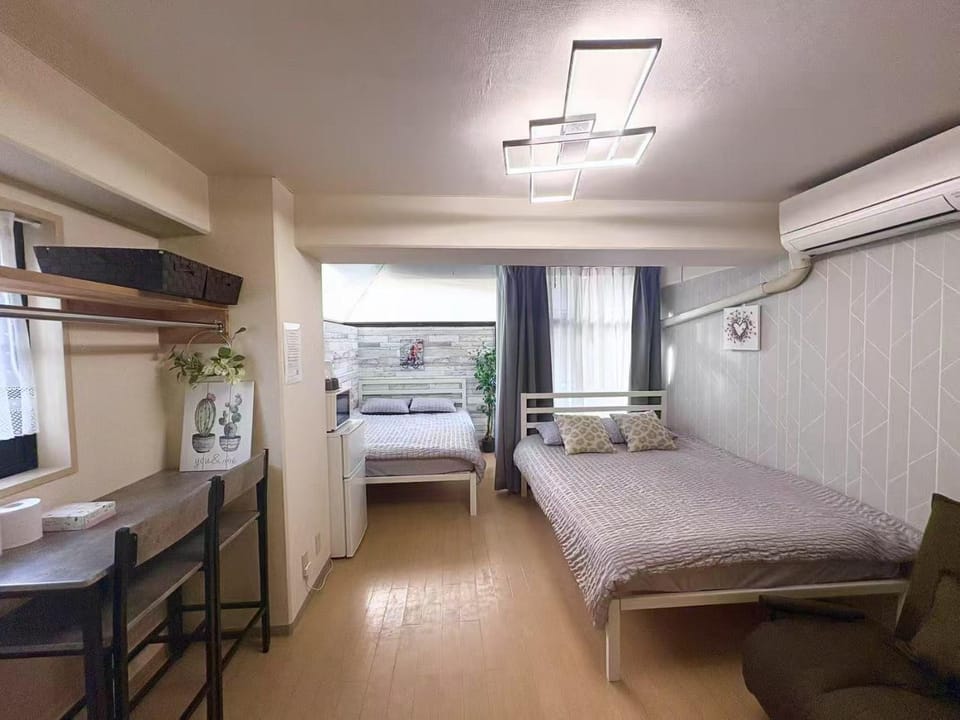 c涉谷区域 乘电车4分钟到达新宿 巴士直达涉谷步行到西新宿五丁目8分钟 max4 Apartment in Shibuya