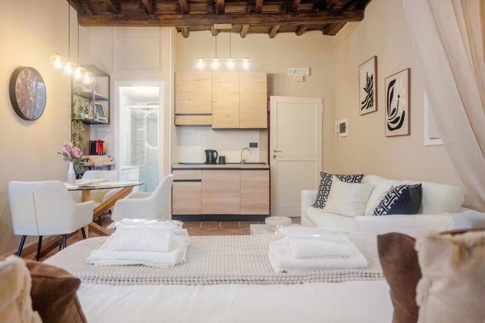 Luxe Escape Trastevere Apartment in Rome
