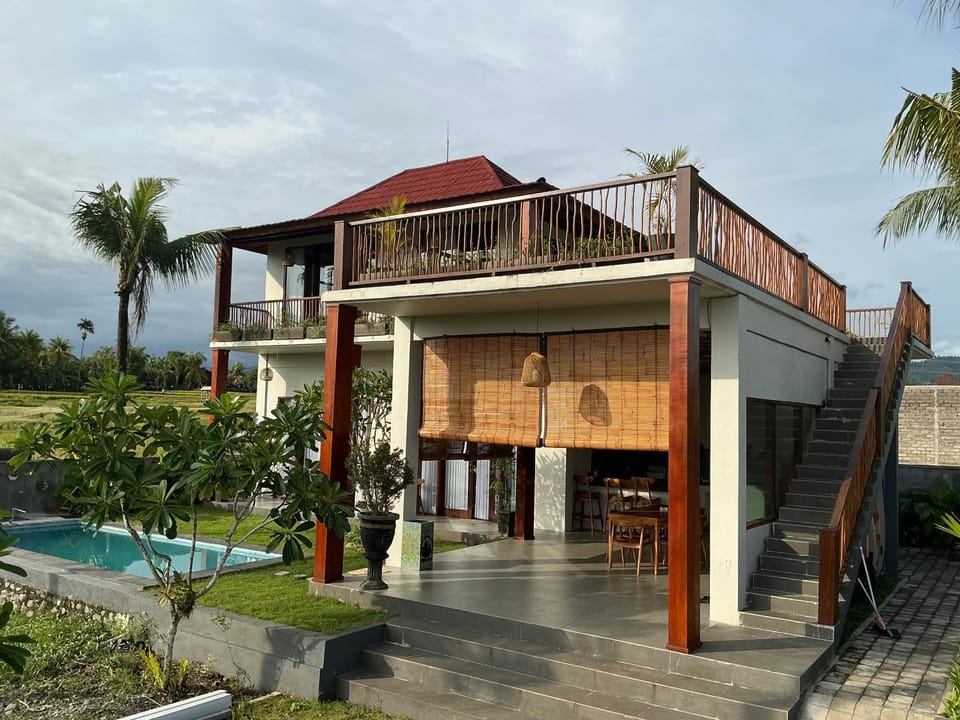 Pangkung Surf House Bed and Breakfast in Bali