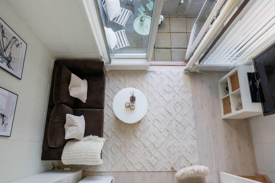 PRIME location by Harbour & Fargegata - Bright studio Apartment in Stavanger