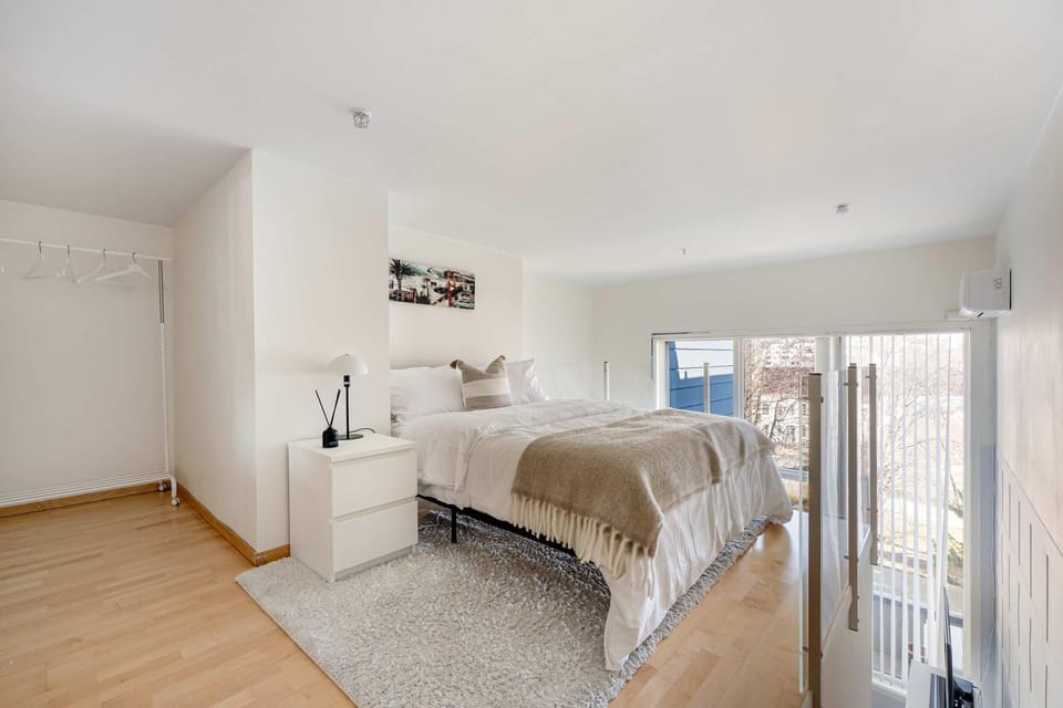 PRIME location by Harbour & Fargegata - Bright studio Apartment in Stavanger