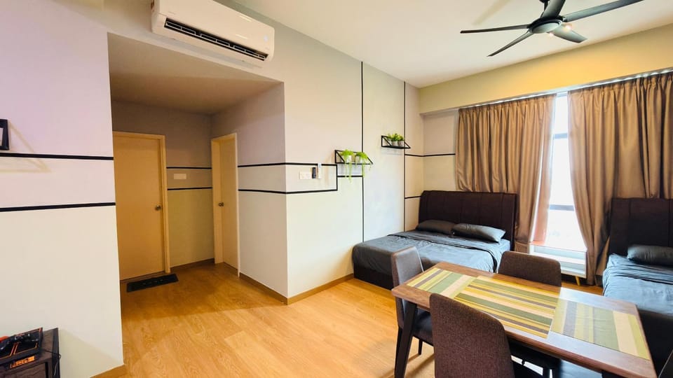 OceanBay6 12PAX 188TowerView PS4 Netflix A-23A-01 Apartment in Pahang, Malaysia