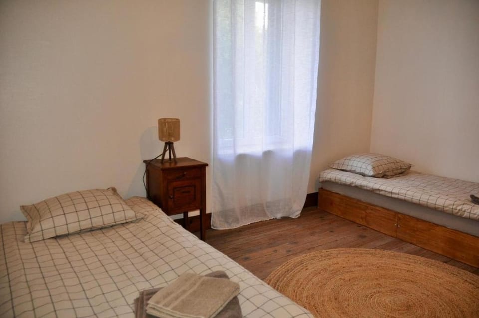 Le Logis Islois House in Nouvelle-Aquitaine