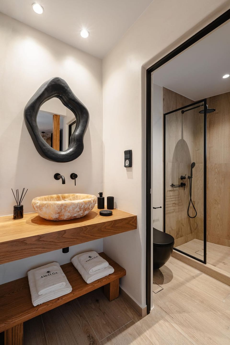 Shower, Bathroom, towels