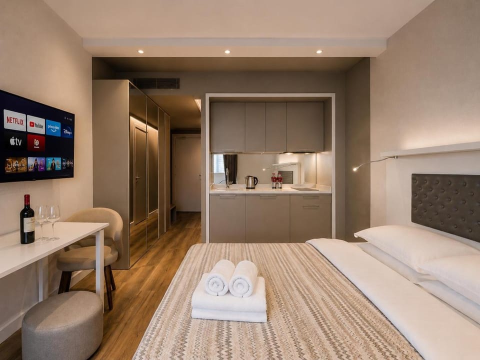Charming Sea View Aparthotel Apartment hotel in Batumi
