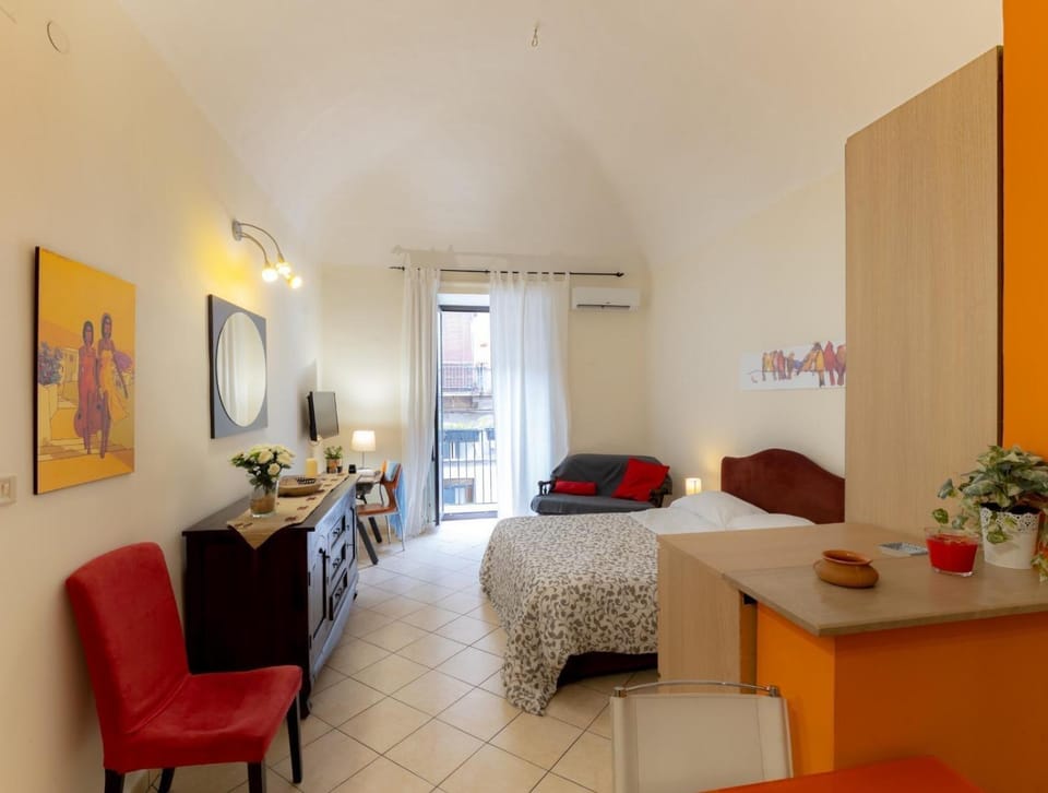 Seating area, Bedroom