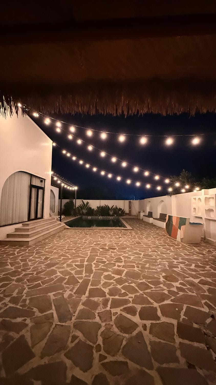 Night, Pool view