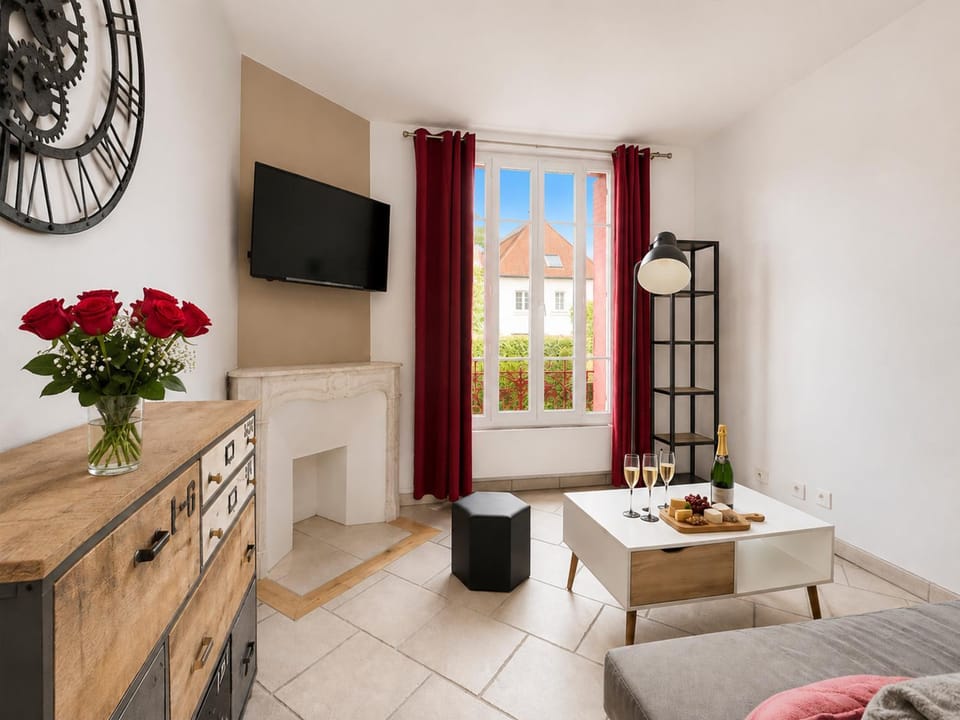 T3 lumineux, central, parking & confort moderne Apartment in Versailles