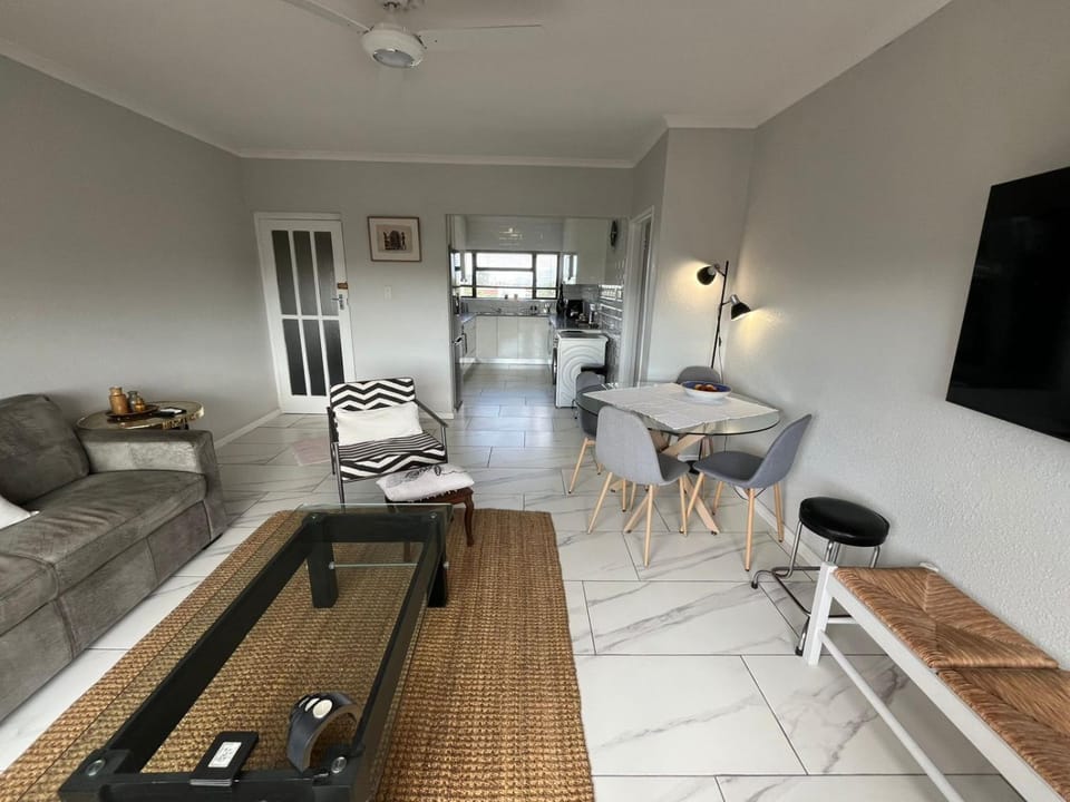 T&A Escape Apartment in Cape Town