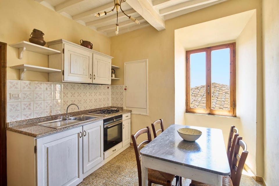 Kitchen or kitchenette, Dining area, Quiet street view, stove