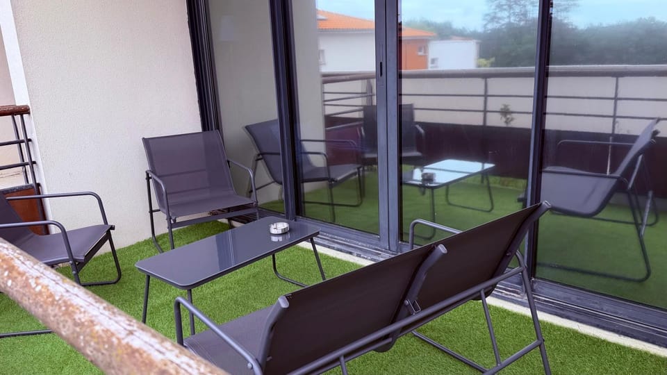 Patio, Balcony/Terrace