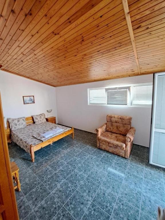Capri Family Hotel Hotel in Burgas Province