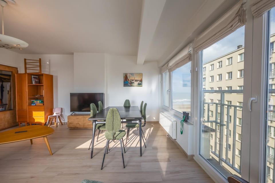 LECOMTE - Saint Marc 80 Apartment in Ostend