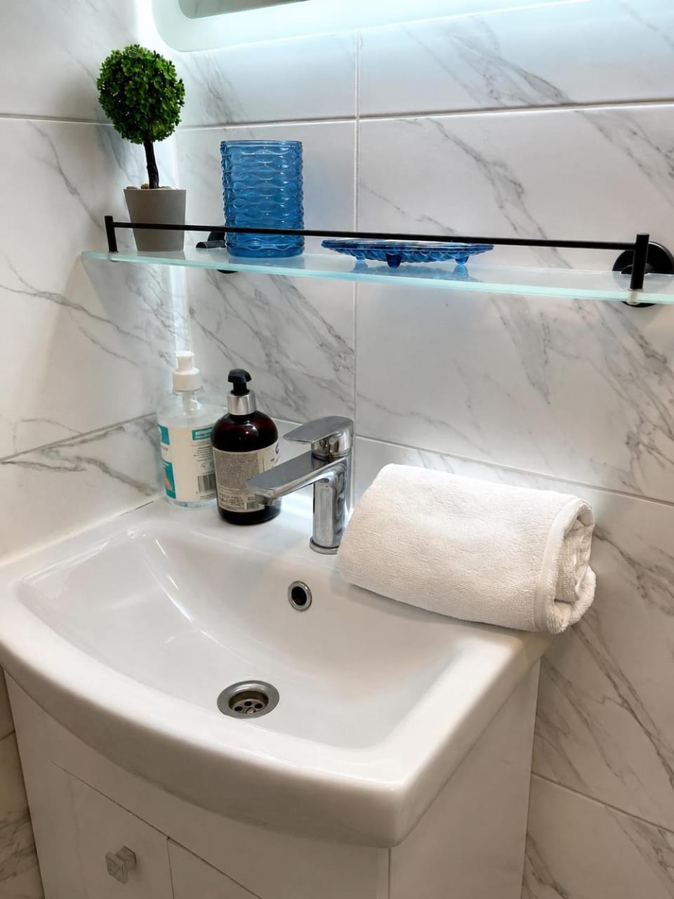 Bath, towels