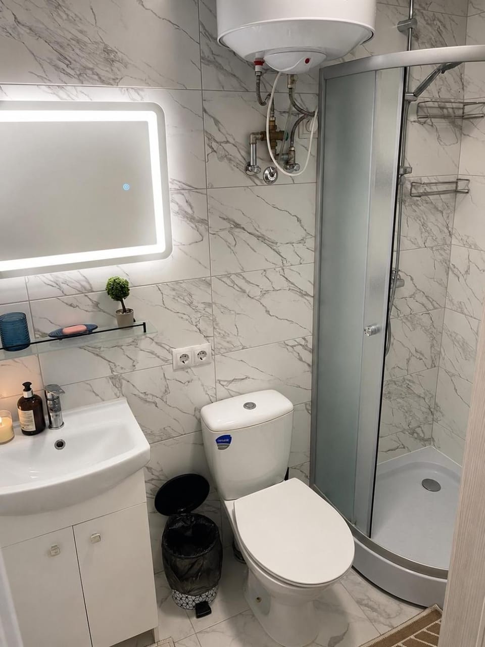 Shower, Toilet, Bathroom