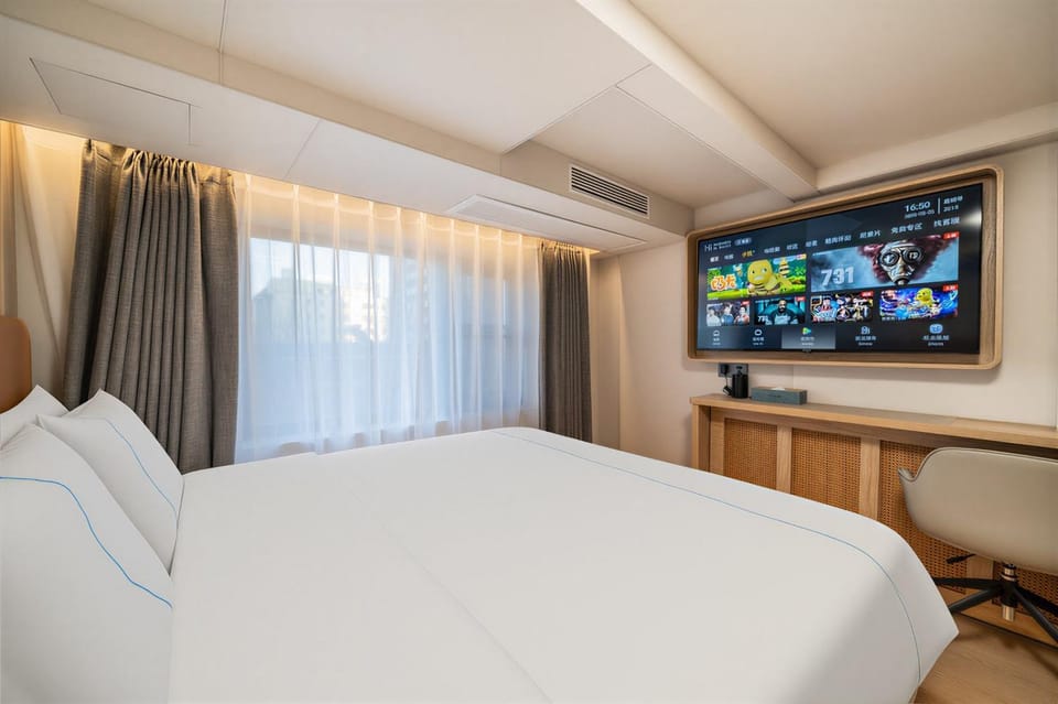 Dequan Wanxiang International Hotel, near Sanlitun and SOLANA Hotel in Beijing