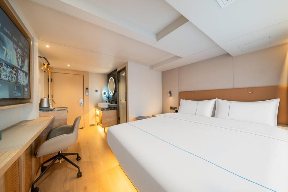 Dequan Wanxiang International Hotel, near Sanlitun and SOLANA Hotel in Beijing
