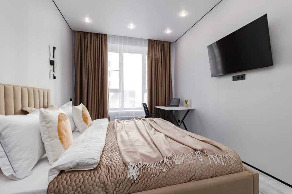 Bed, TV and multimedia, Photo of the whole room