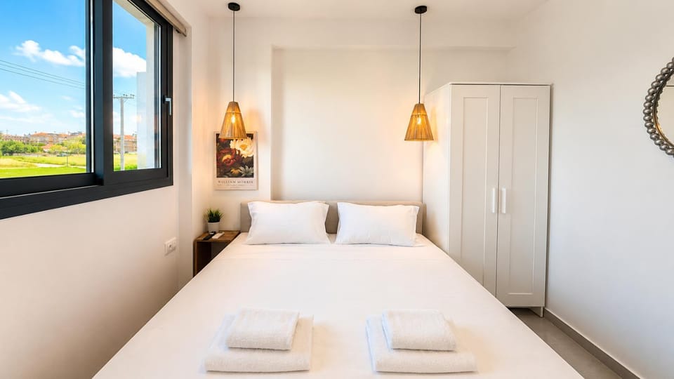 Bed, Photo of the whole room, Bedroom, towels, wardrobe