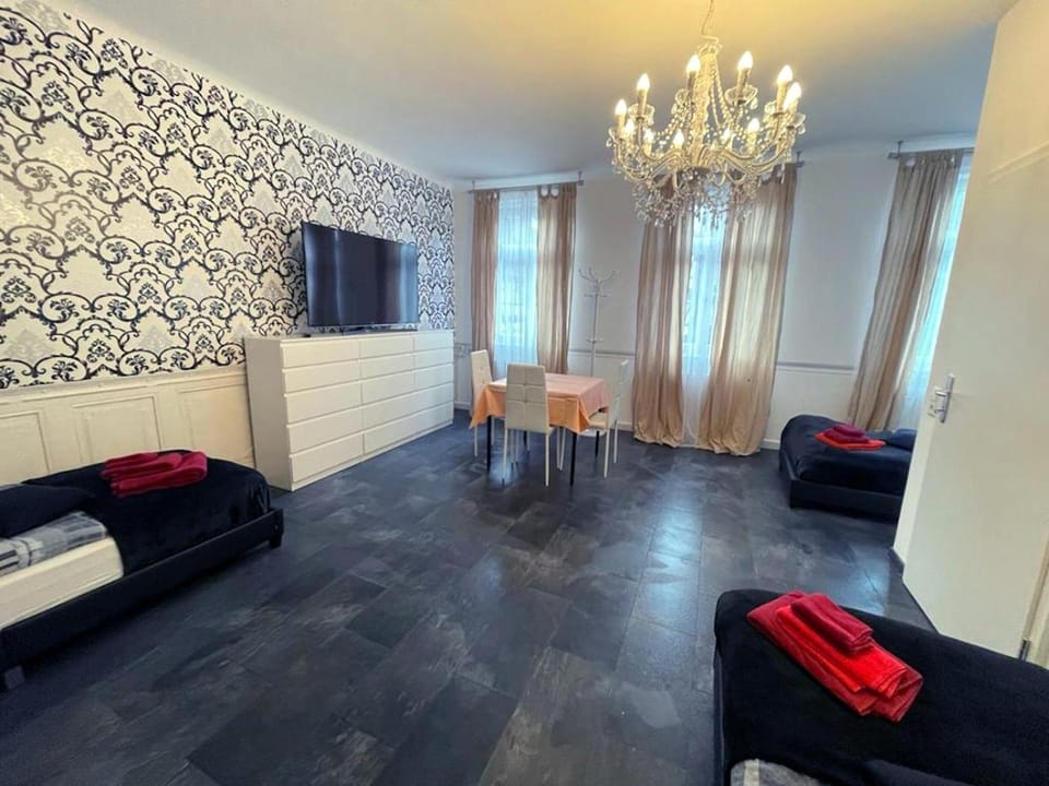 TV and multimedia, Bedroom