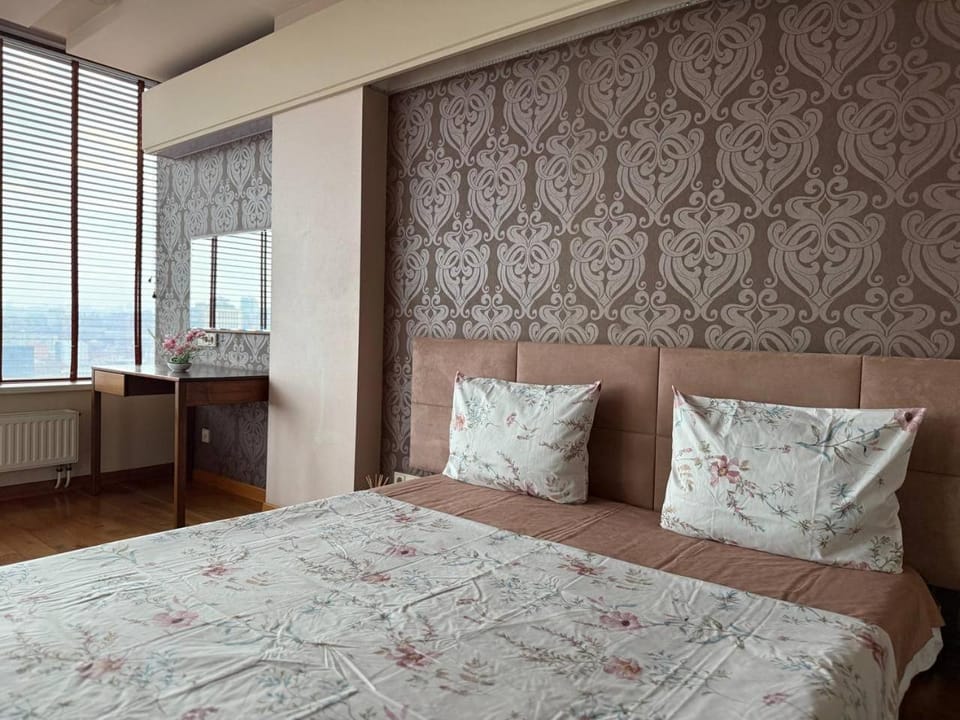 Мост сити апартаменты 2 кв Apartment in Dnipro