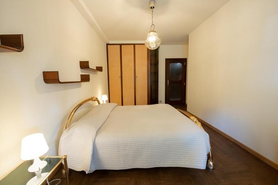 Elegante Appartamento di 200 Mq con Terrazzo Apartment in Sanremo