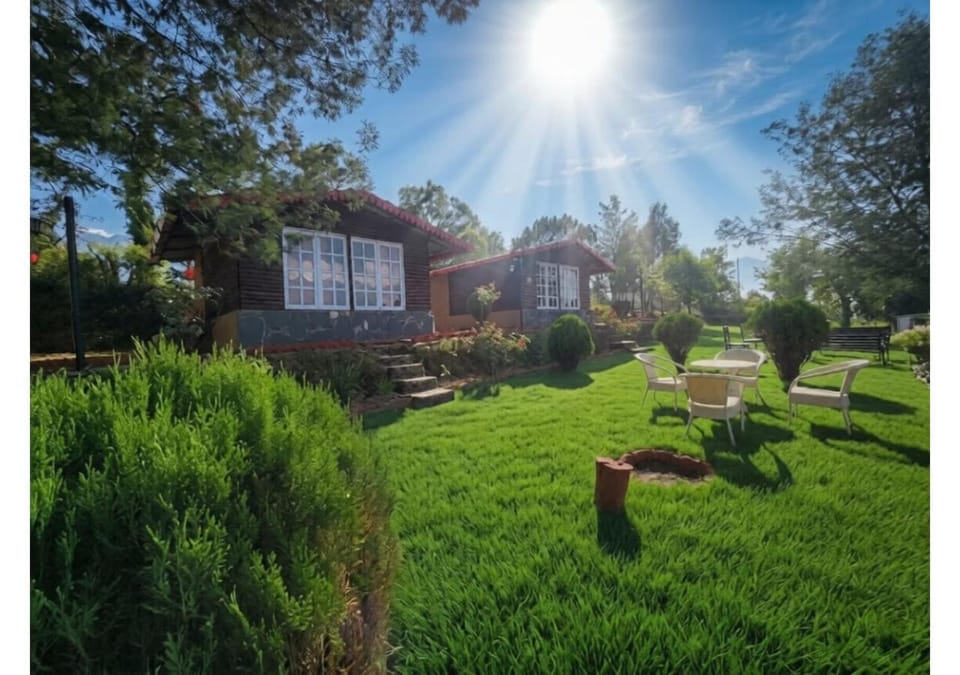Property building, Garden