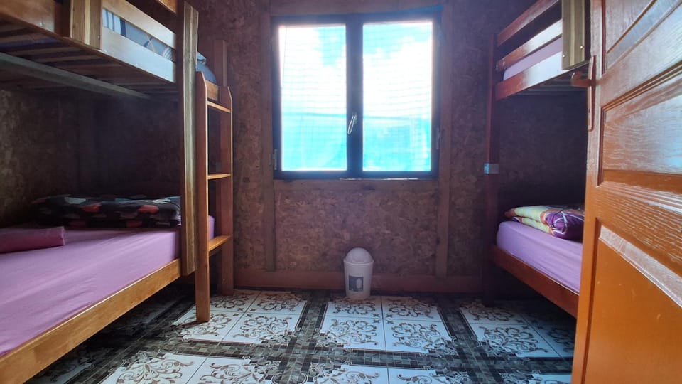 Gite Chambre chez j-p louloute Bed and Breakfast in Saint-Paul