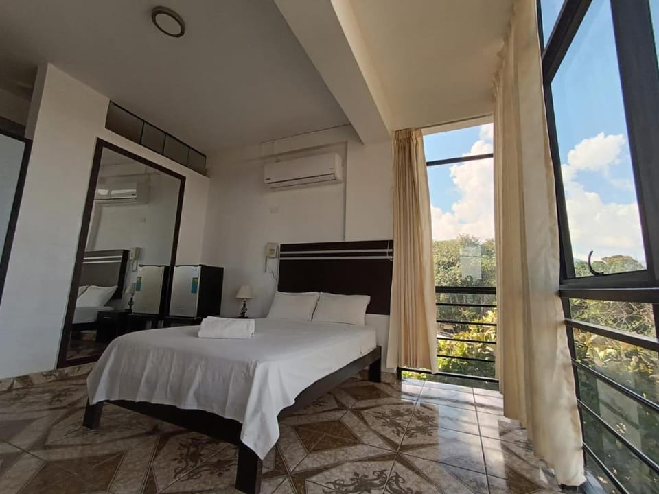 Bed, View (from property/room), Photo of the whole room, Bedroom, air conditioner