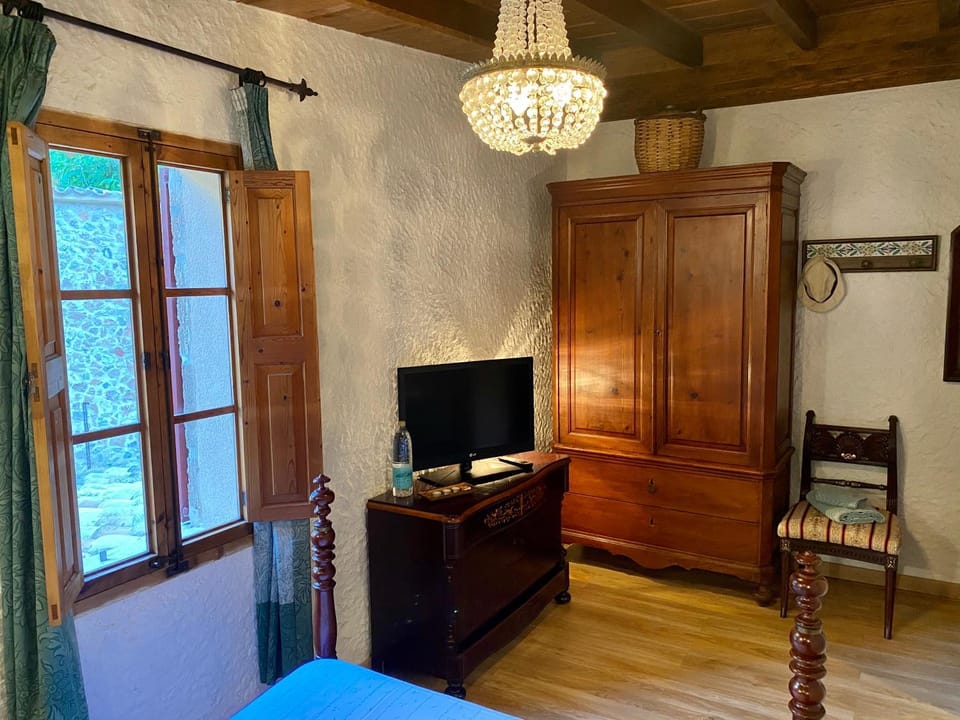 TV and multimedia, Bedroom