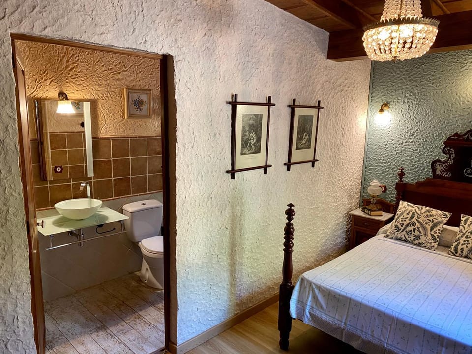 Bed, Bathroom, Bedroom