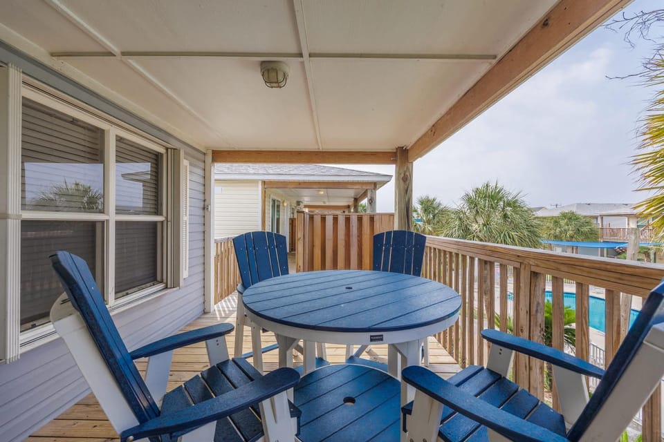 Wave on Wave Modern & Cozy House in Port Aransas