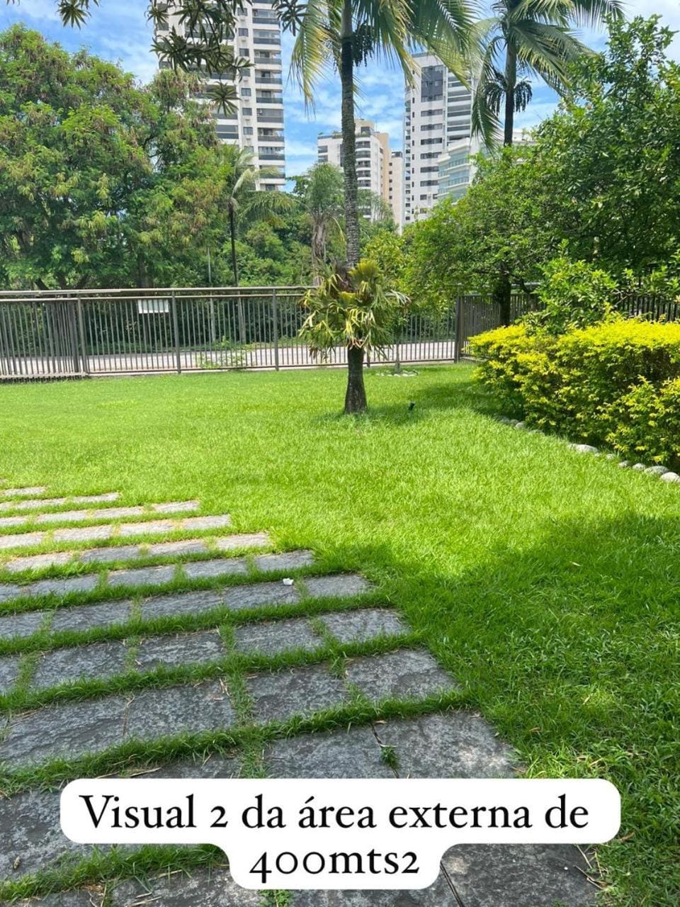 Mansão de 590 m no ponto mais nobre da BarraTij House in Rio de Janeiro