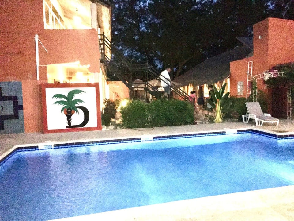 Swimming pool