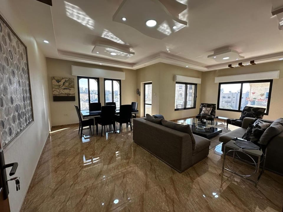 6 - Elegant & Spacious 2 Bedroom Apartment Apartment in Africa