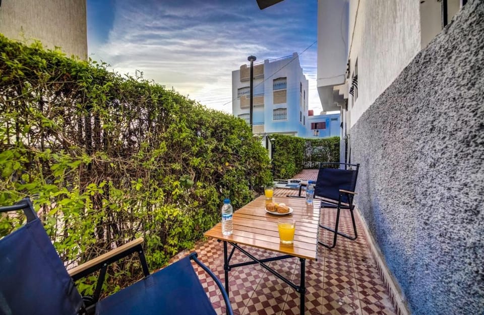 Spacious Private Garden family 7 min Corniche Apartment in Agadir