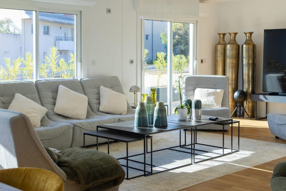 Penthouse de Luxe à Bandol Terrasse 200m2 Garage Port & Plage Apartment in French Riviera