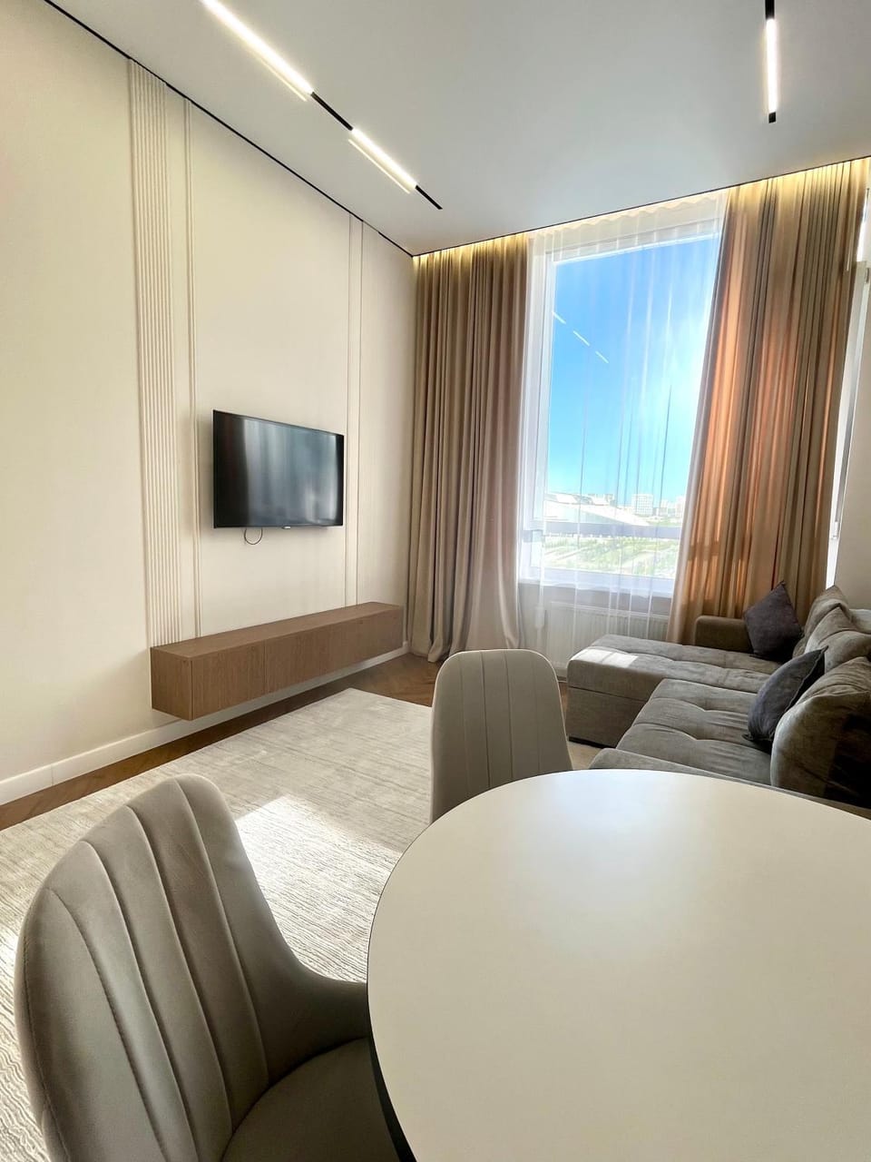 TV and multimedia, Living room, Seating area