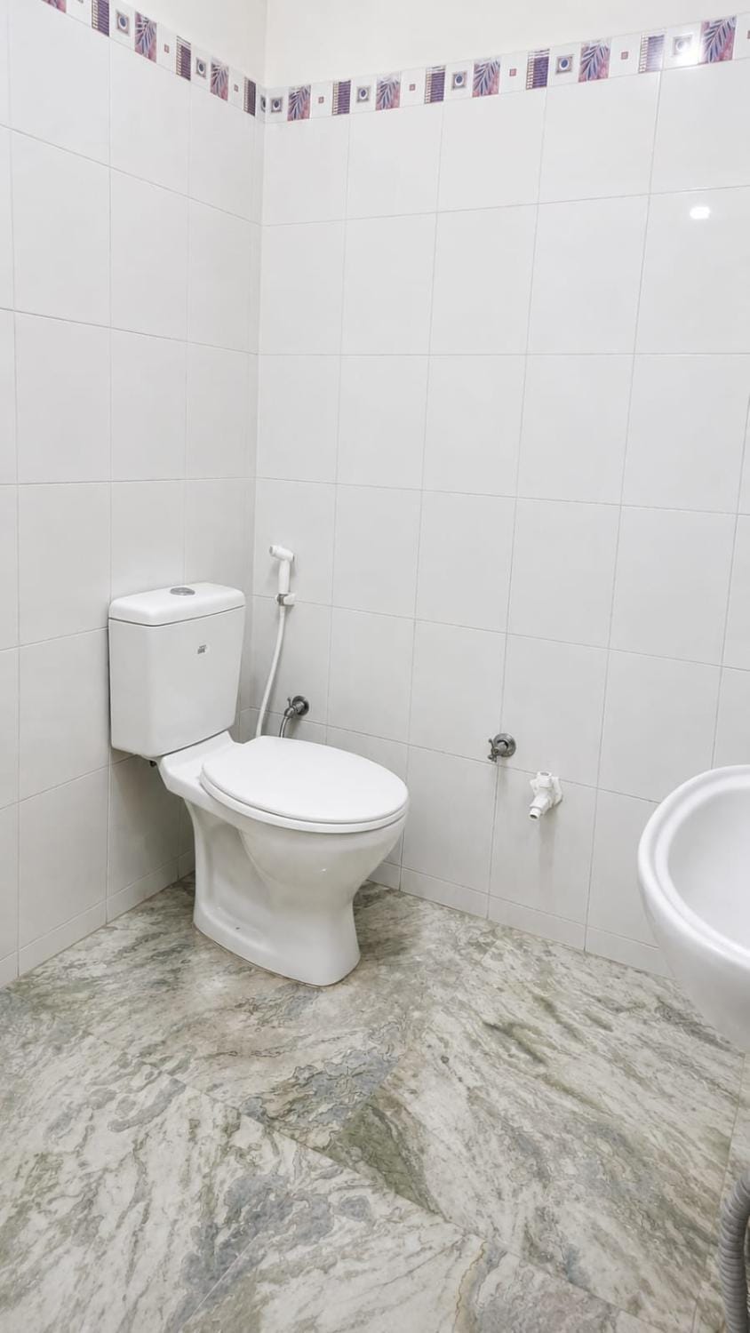 Studio Apartment 2 Min Walk to Banke Bihari Temple, Vrindavan Apartment in Uttar Pradesh