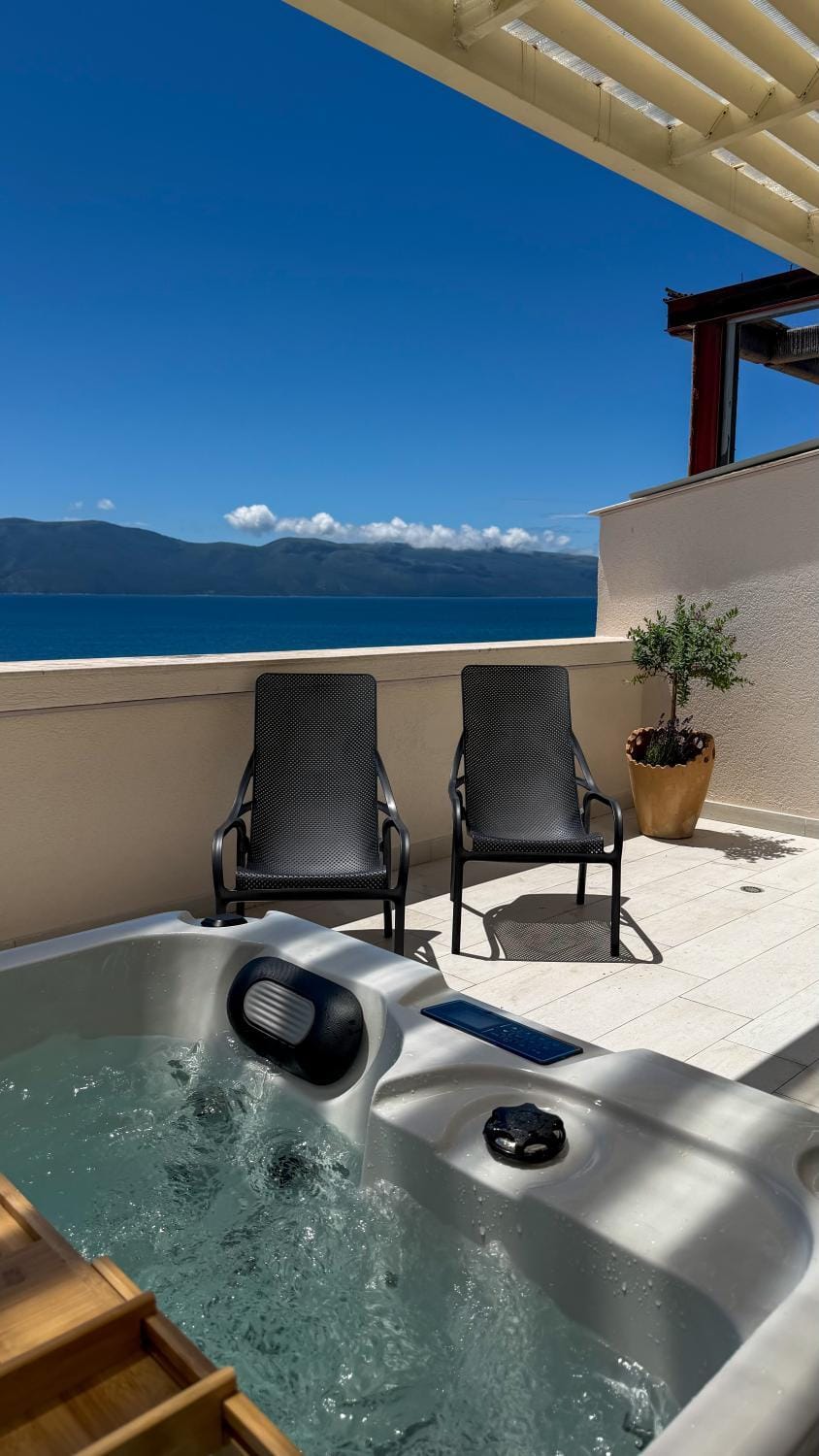 Hot Tub, View (from property/room), Sea view