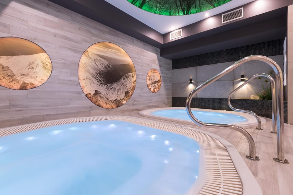 Hot Tub, Sauna, Spa and wellness centre/facilities
