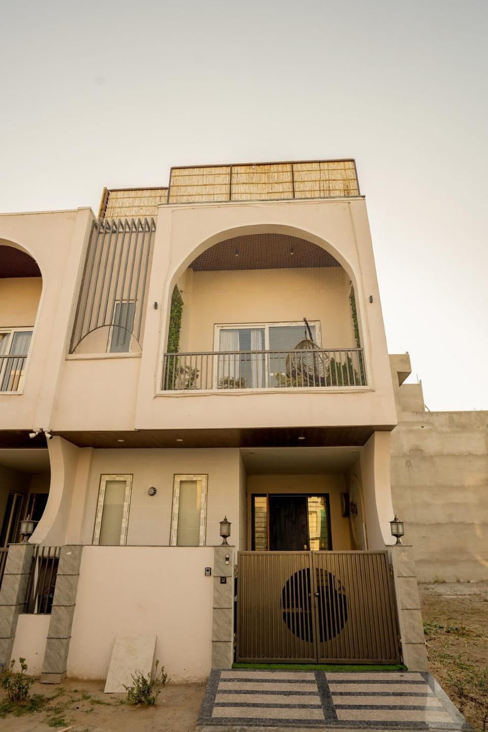 Aurum Ville 4 BHK Boho Luxe Retreat w Jacuzzi Villa in Jaipur