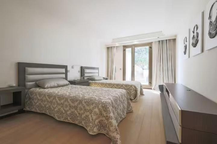 Penthouse Cap 2 minutes beach Villa in Cap-d'Ail