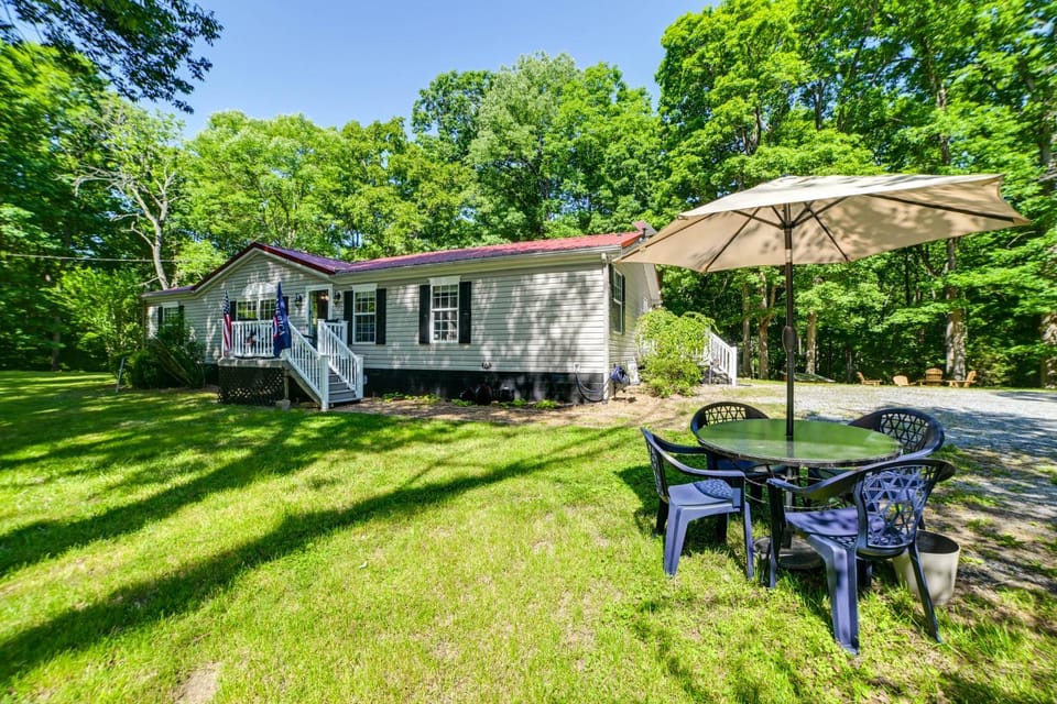 1/2 Mile to Eureka Boat Ramp on Lake Barkley! House in Lake Barkley