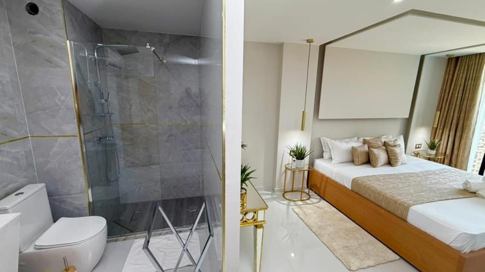 Bathroom, Bedroom