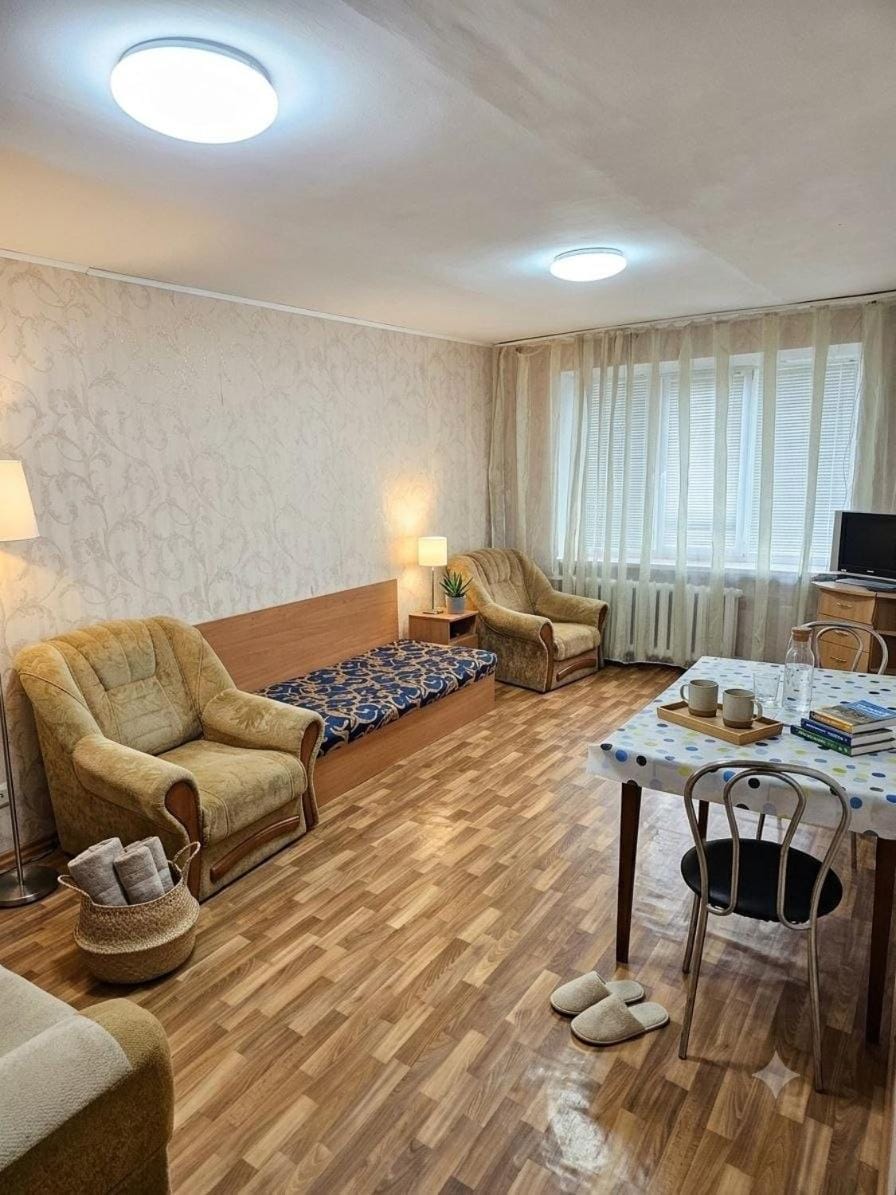 Класична 2-кімнатна квартира Зупинка Торговий Центр Apartment in Ukraine