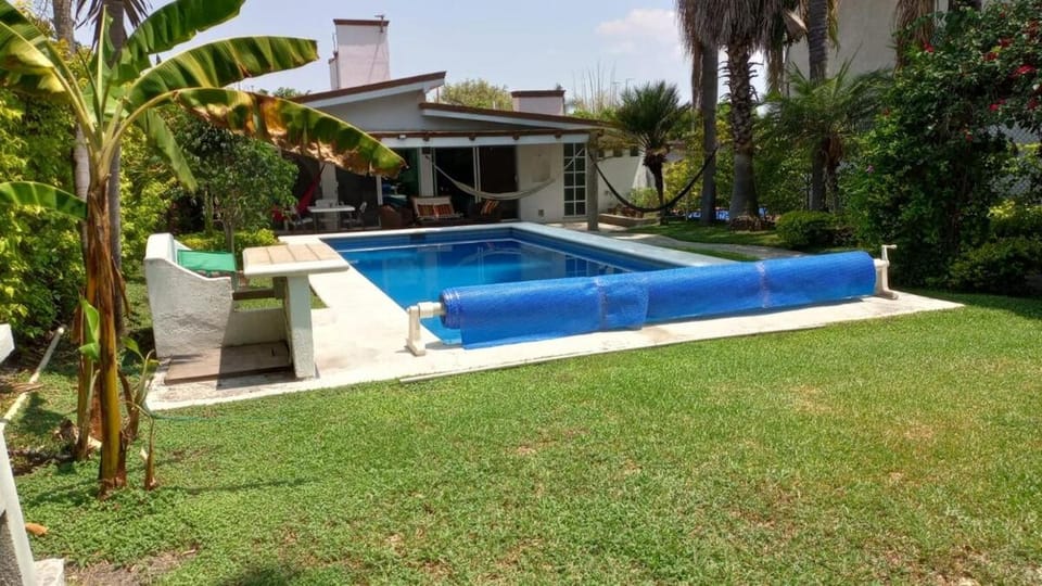 Cozy little house with a private pool House in Oaxtepec