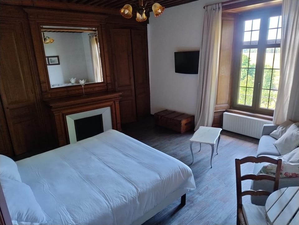 gite manoir du grail House in Provence