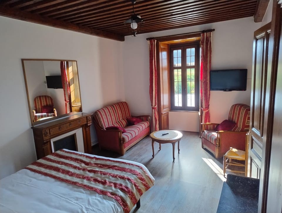 gite manoir du grail House in Provence