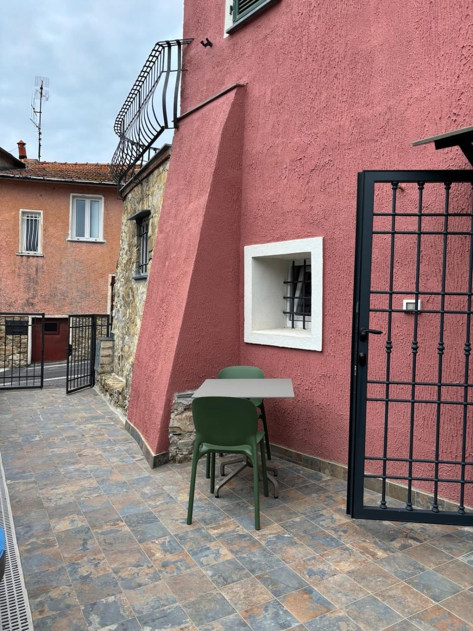 Property building, Patio